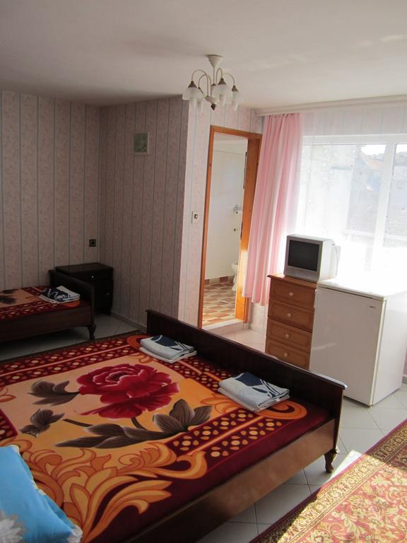 Central Guesthouse Neszebar Kültér fotó